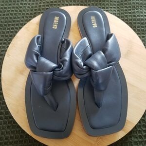 Anthropologie | Maeve Puffy Knotted Sandals